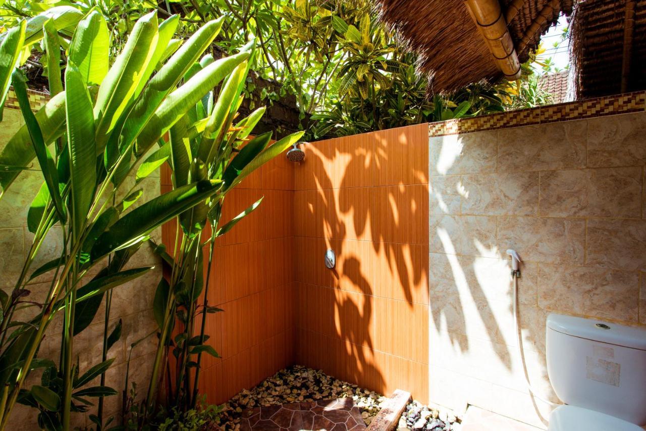Adi Bungalow Lembongan Exterior photo